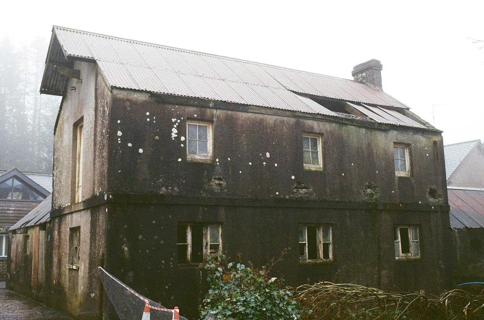 House Exterior Wash before